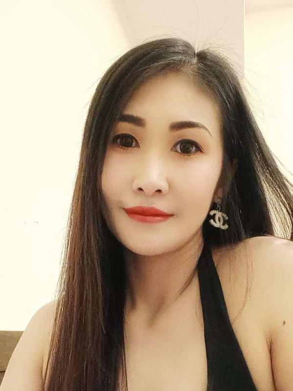 Experience Unforgettable Moments with Estela Carina's Enchanting Presence 1 Mis Fotos