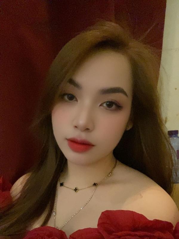 Experience Passion and Elegance with Yessenia Luz by Your Side