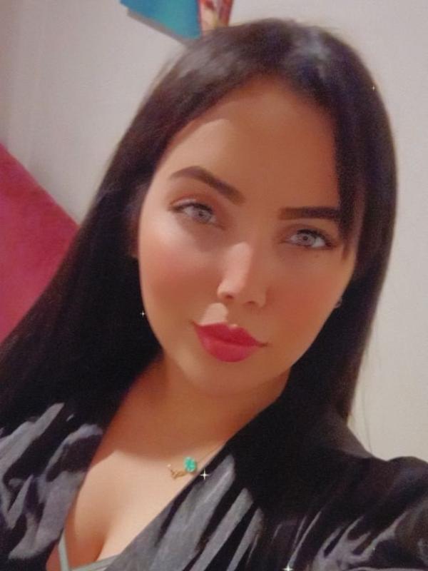 Discover Sweet April Your Ultimate Escape Awaits