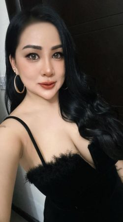 Inés Alejandra Awaits to Ignite Your Desires